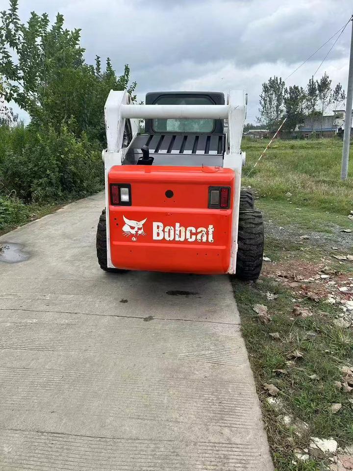 Bobcat S300 - Miniładowarka: zdjęcie 5 Bobcat S300 - Miniładowarka: zdjęcie 5