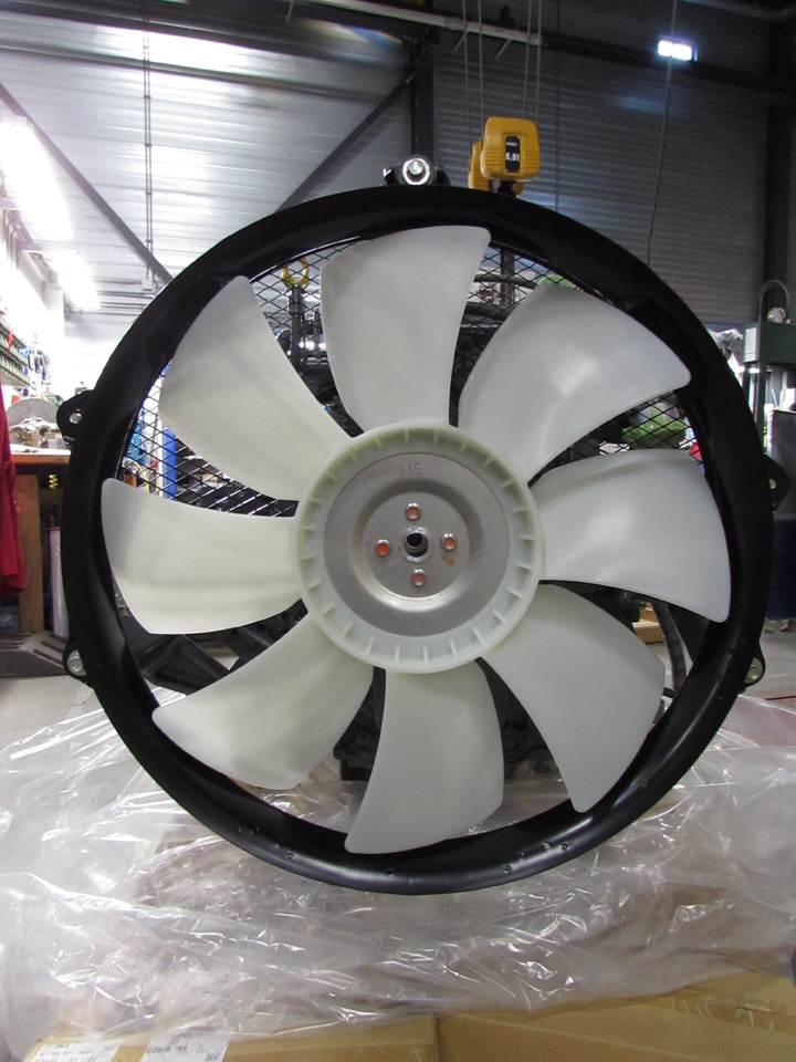 Isuzu 4JJ1XYSS-01 - Silnik do Koparek: zdjęcie 4 Isuzu 4JJ1XYSS-01 - Silnik do Koparek: zdjęcie 4