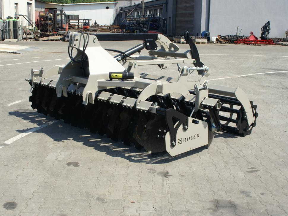 Rolex Scheibenegge / Disc harrow with hydropack / Déchaumeur à disques avec support semoir / Erpice a dischi / Cultivador de discos con hydropack / Дисковая борона с гидропаком 3 m - Brona talerzowa: zdjęcie 1 Rolex Scheibenegge / Disc harrow with hydropack / Déchaumeur à disques avec support semoir / Erpice a dischi / Cultivador de discos con hydropack / Дисковая борона с гидропаком 3 m - Brona talerzowa: zdjęcie 1