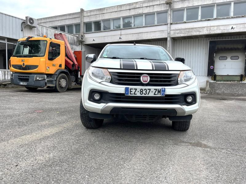 FIAT Véhicule utilitaire Pickup FULLBACK 4X4 - Pick-up: zdjęcie 2 FIAT Véhicule utilitaire Pickup FULLBACK 4X4 - Pick-up: zdjęcie 2