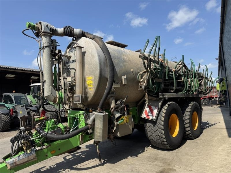 Joskin Quadra 18000 TS Slurry Tanker - Przyczepa asenizacyjna: zdjęcie 4 Joskin Quadra 18000 TS Slurry Tanker - Przyczepa asenizacyjna: zdjęcie 4