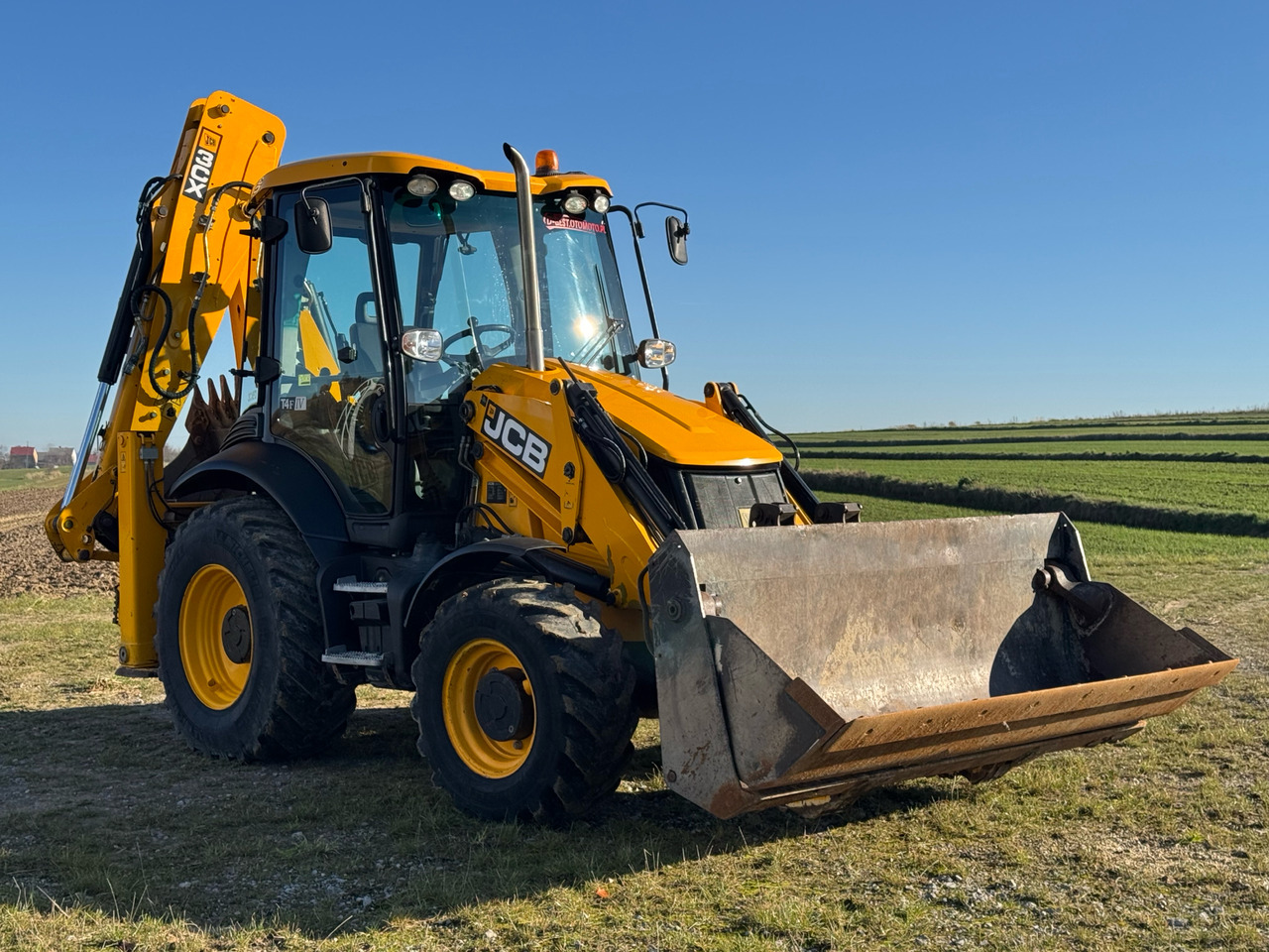 JCB 3CX / KOPARKO-ŁADOWARKA / 2019 ROK / 4200 MTH / KLIMATYZACJA / SPROWADZONA - Koparko-ładowarka: zdjęcie 1 JCB 3CX / KOPARKO-ŁADOWARKA / 2019 ROK / 4200 MTH / KLIMATYZACJA / SPROWADZONA - Koparko-ładowarka: zdjęcie 1