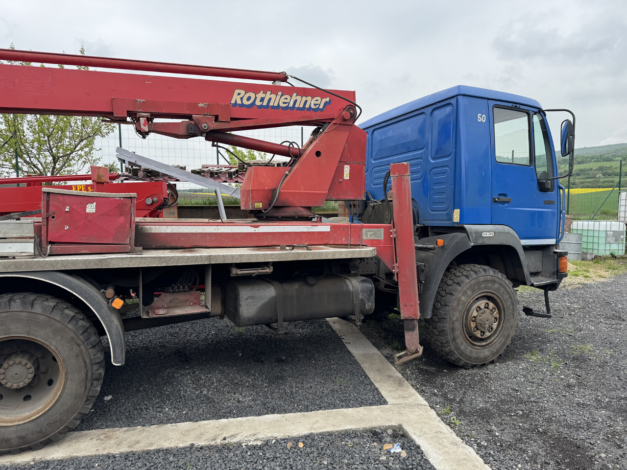 MAN 8-163 / 4X4 / PODNOŚNIK KOSZOWY / NISKI PRZEBIEG - Samochod ciężarowy z HDS: zdjęcie 3 MAN 8-163 / 4X4 / PODNOŚNIK KOSZOWY / NISKI PRZEBIEG - Samochod ciężarowy z HDS: zdjęcie 3
