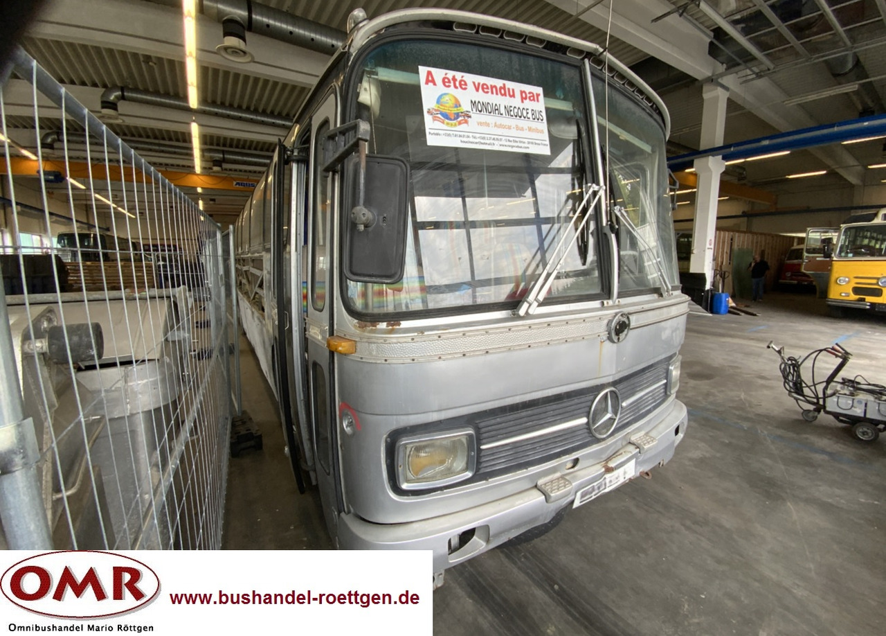 Mercedes-Benz O 302 - Autobus: zdjęcie 1 Mercedes-Benz O 302 - Autobus: zdjęcie 1