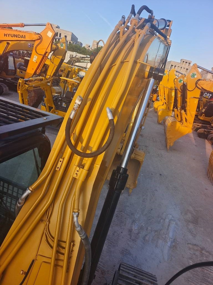 Koparka gąsienicowa CAT 320 D: zdjęcie 23