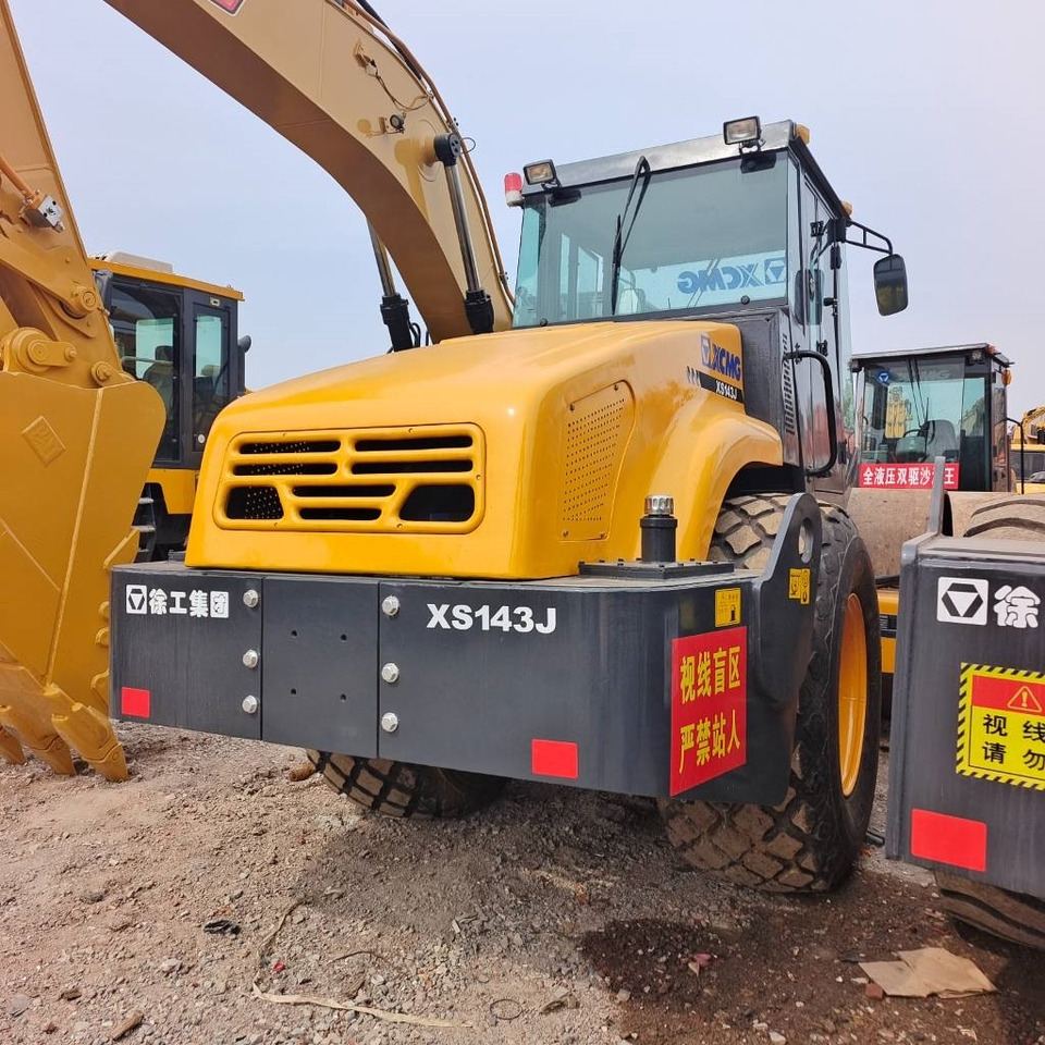 XCMG XS143J - Koparka gąsienicowa: zdjęcie 3 XCMG XS143J - Koparka gąsienicowa: zdjęcie 3
