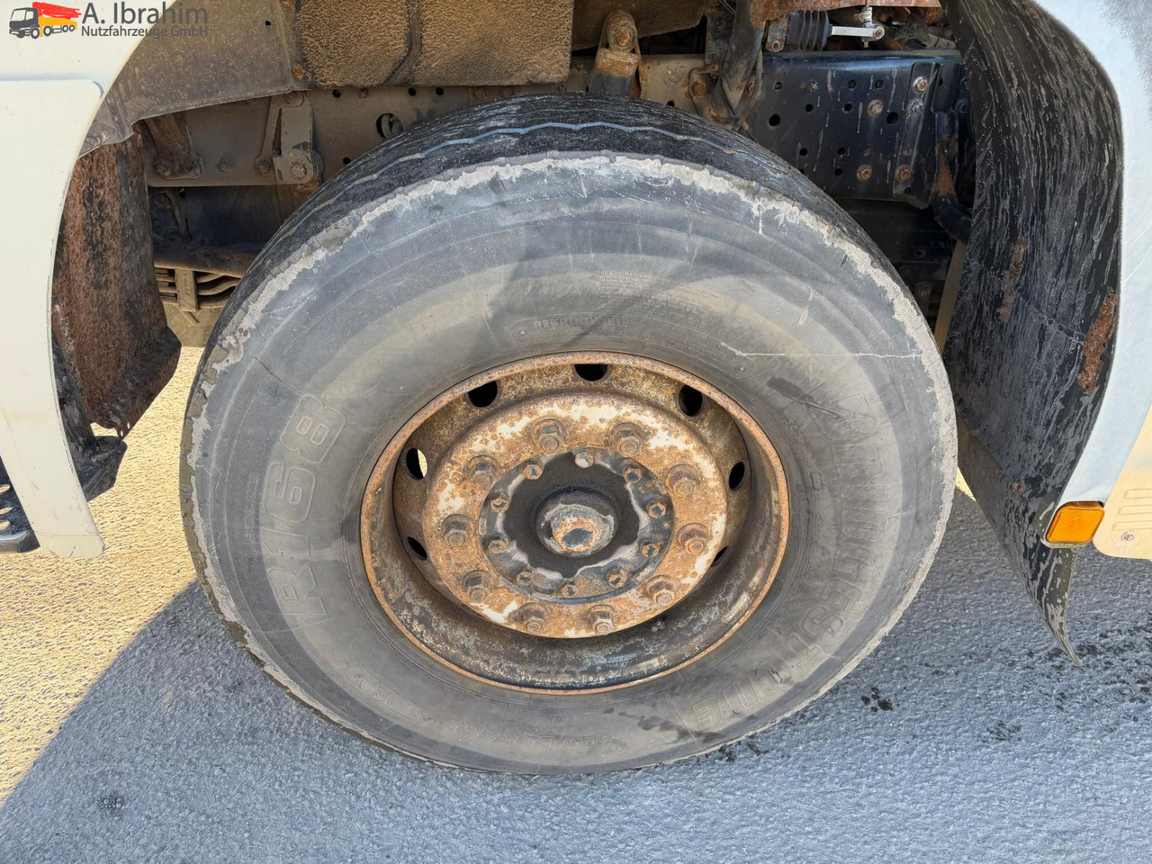 MAN 26.464 6x4 | Retarder | Klima | Schaltgetriebe | 3 Pedals - Ciągnik siodłowy: zdjęcie 5 MAN 26.464 6x4 | Retarder | Klima | Schaltgetriebe | 3 Pedals - Ciągnik siodłowy: zdjęcie 5