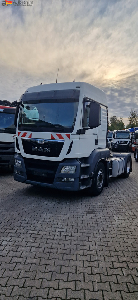 MAN TGS 18.400 PTO für Kompressor Retarder, Navi - Ciągnik siodłowy: zdjęcie 1 MAN TGS 18.400 PTO für Kompressor Retarder, Navi - Ciągnik siodłowy: zdjęcie 1