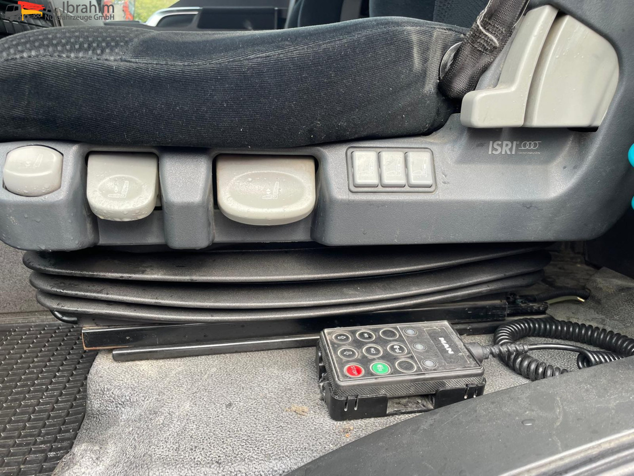 MAN TGS 18.440 Tüv 05 2026 | Euro 6 | 4x2 | Klima | Blatt Luft - Ciągnik siodłowy: zdjęcie 3 MAN TGS 18.440 Tüv 05 2026 | Euro 6 | 4x2 | Klima | Blatt Luft - Ciągnik siodłowy: zdjęcie 3