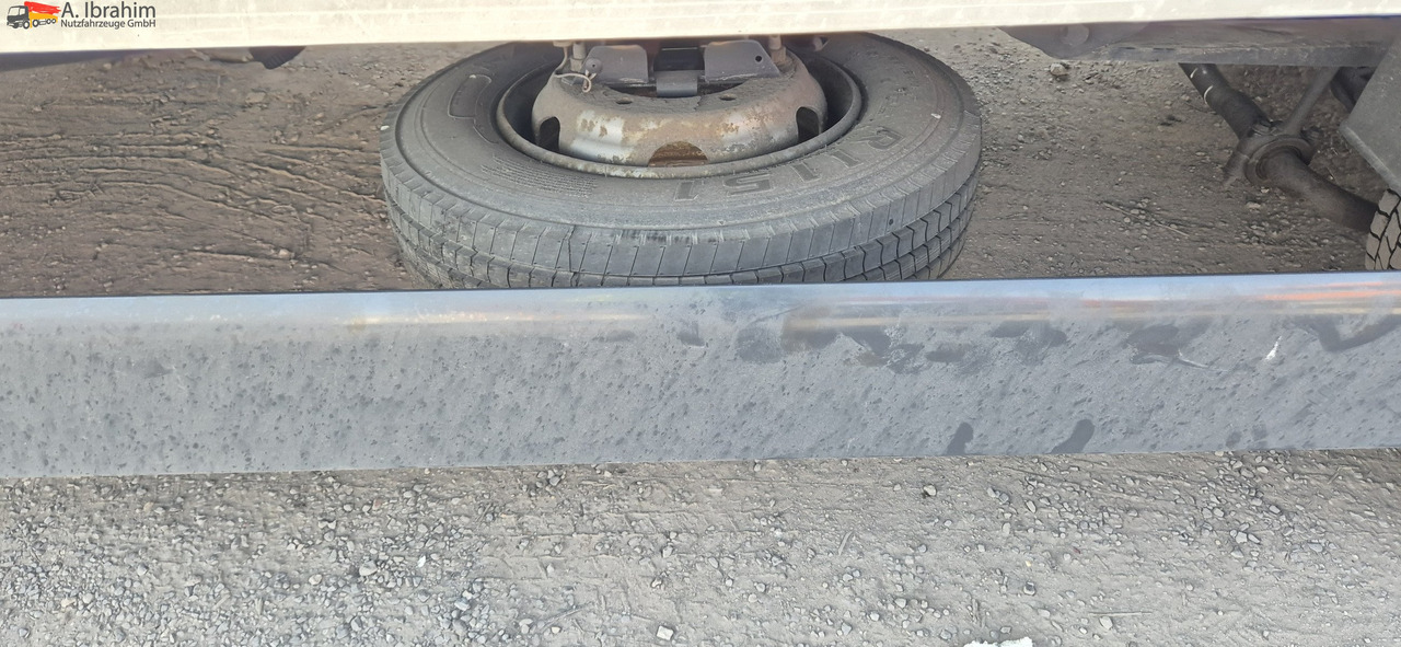 MAN TGL 8.160 4x2 Brotkoffer mit Kühlfach nicht fahrbereit ! nicht rollfähig - Samochód dostawczy chłodnia: zdjęcie 3 MAN TGL 8.160 4x2 Brotkoffer mit Kühlfach nicht fahrbereit ! nicht rollfähig - Samochód dostawczy chłodnia: zdjęcie 3