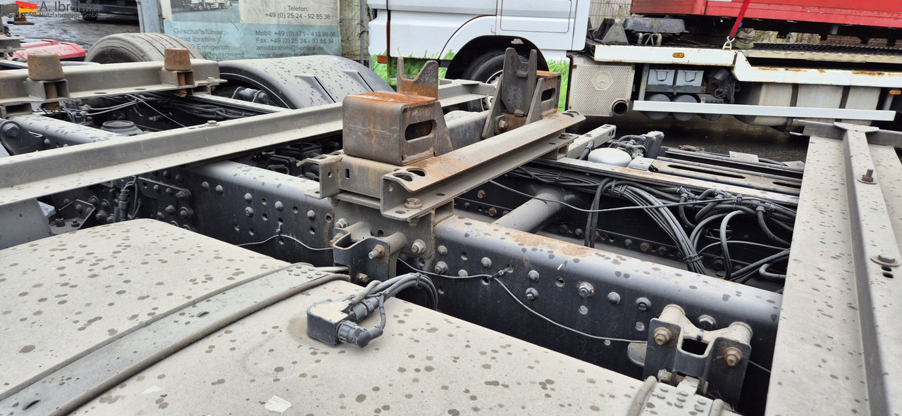 MAN TGX 26.460 Vario-Rahmen deutsches Fahrzeug. ohne Wechselbrücke - Samochód ciężarowy plandeka: zdjęcie 5 MAN TGX 26.460 Vario-Rahmen deutsches Fahrzeug. ohne Wechselbrücke - Samochód ciężarowy plandeka: zdjęcie 5