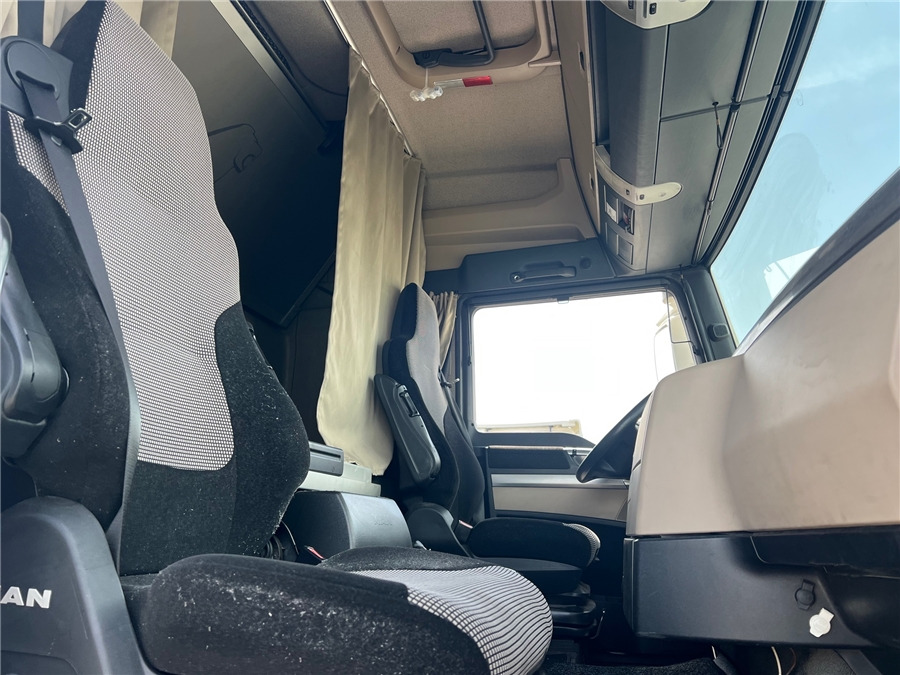 Ciągnik siodłowy MAN TGX 18.460: zdjęcie 13 Ciągnik siodłowy MAN TGX 18.460: zdjęcie 13