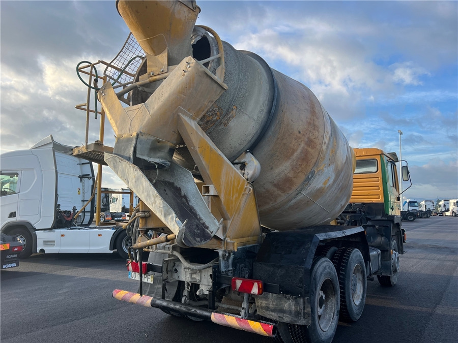 MAN - Betonomieszarka: zdjęcie 4 MAN - Betonomieszarka: zdjęcie 4