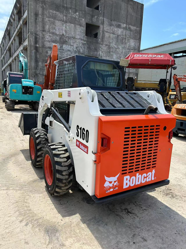 Bobcat S160 - Miniładowarka: zdjęcie 3 Bobcat S160 - Miniładowarka: zdjęcie 3