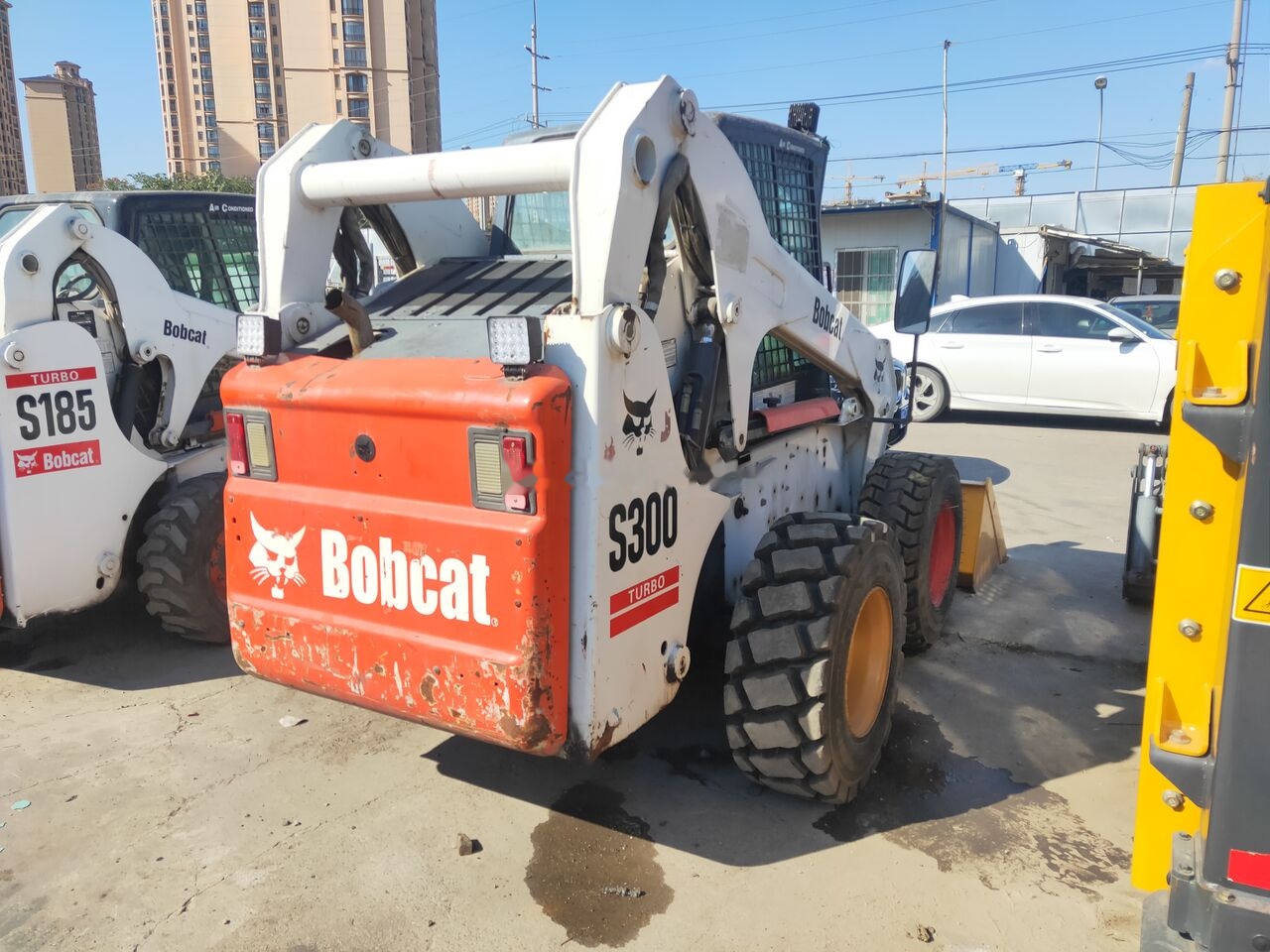 Bobcat S300 - Miniładowarka: zdjęcie 4 Bobcat S300 - Miniładowarka: zdjęcie 4