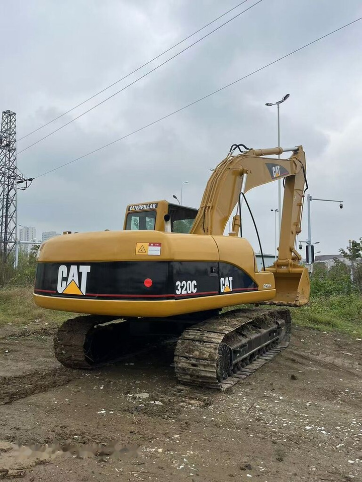 Caterpillar 320C - Koparka gąsienicowa: zdjęcie 2 Caterpillar 320C - Koparka gąsienicowa: zdjęcie 2