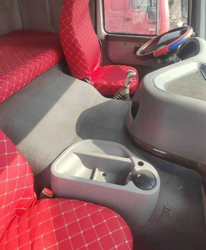 Howo 371 - Wywrotka, Samochod ciężarowy z HDS: zdjęcie 1 Howo 371 - Wywrotka, Samochod ciężarowy z HDS: zdjęcie 1