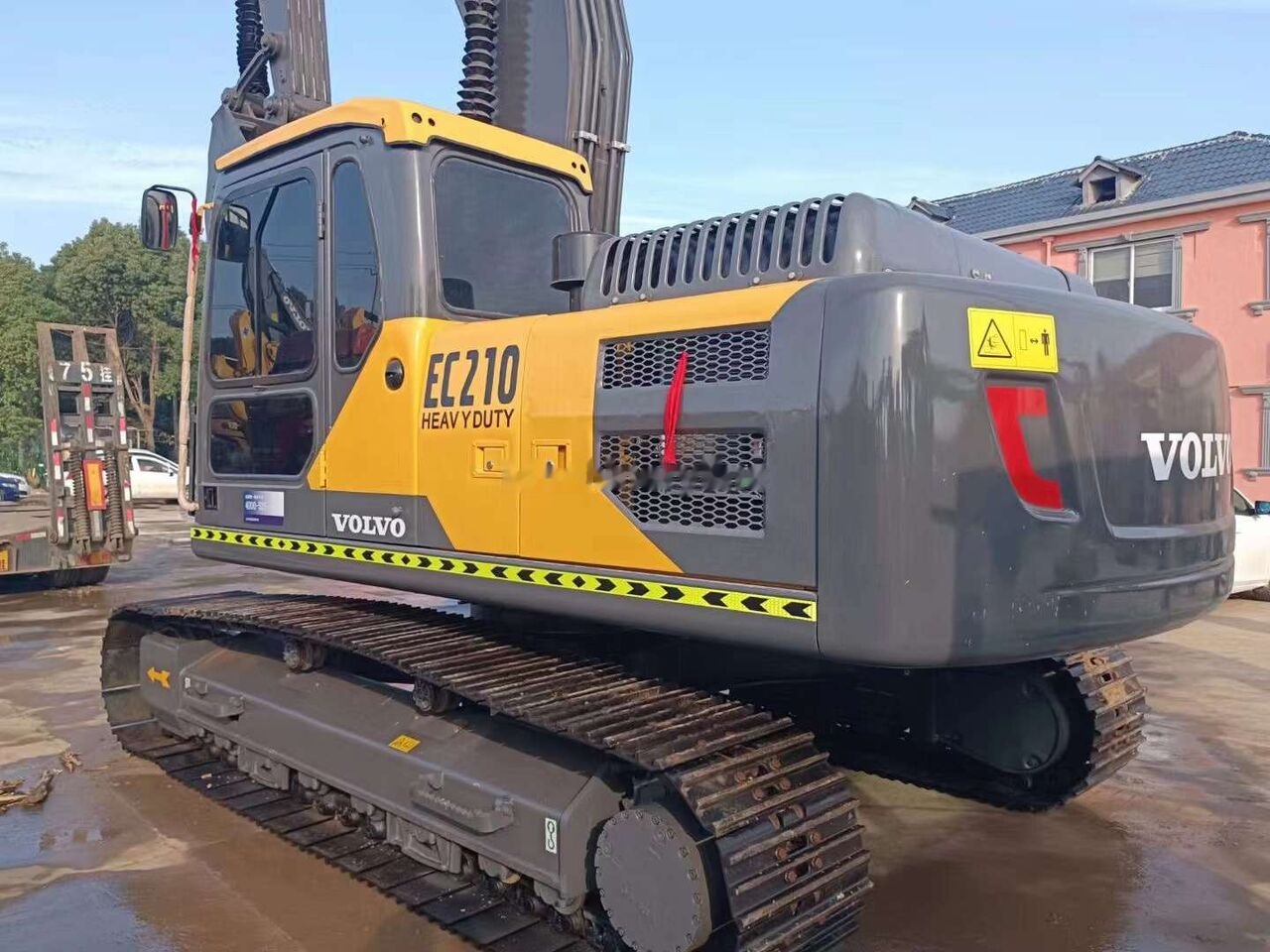 Volvo EC210 - Koparka gąsienicowa: zdjęcie 2 Volvo EC210 - Koparka gąsienicowa: zdjęcie 2