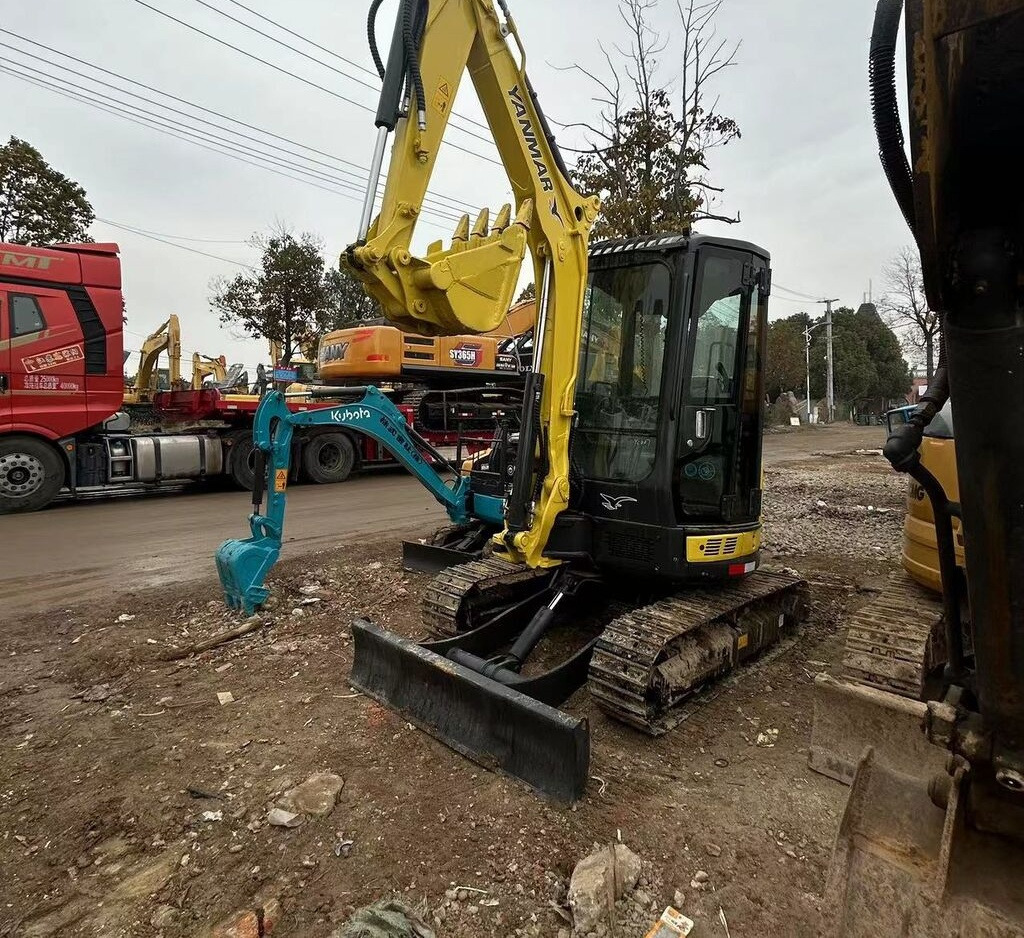 Yanmar VIO35 - Minikoparka: zdjęcie 1 Yanmar VIO35 - Minikoparka: zdjęcie 1