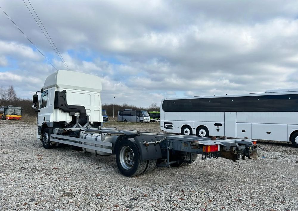 DAF CF75.310 - Samochód ciężarowe pod zabudowę: zdjęcie 4 DAF CF75.310 - Samochód ciężarowe pod zabudowę: zdjęcie 4