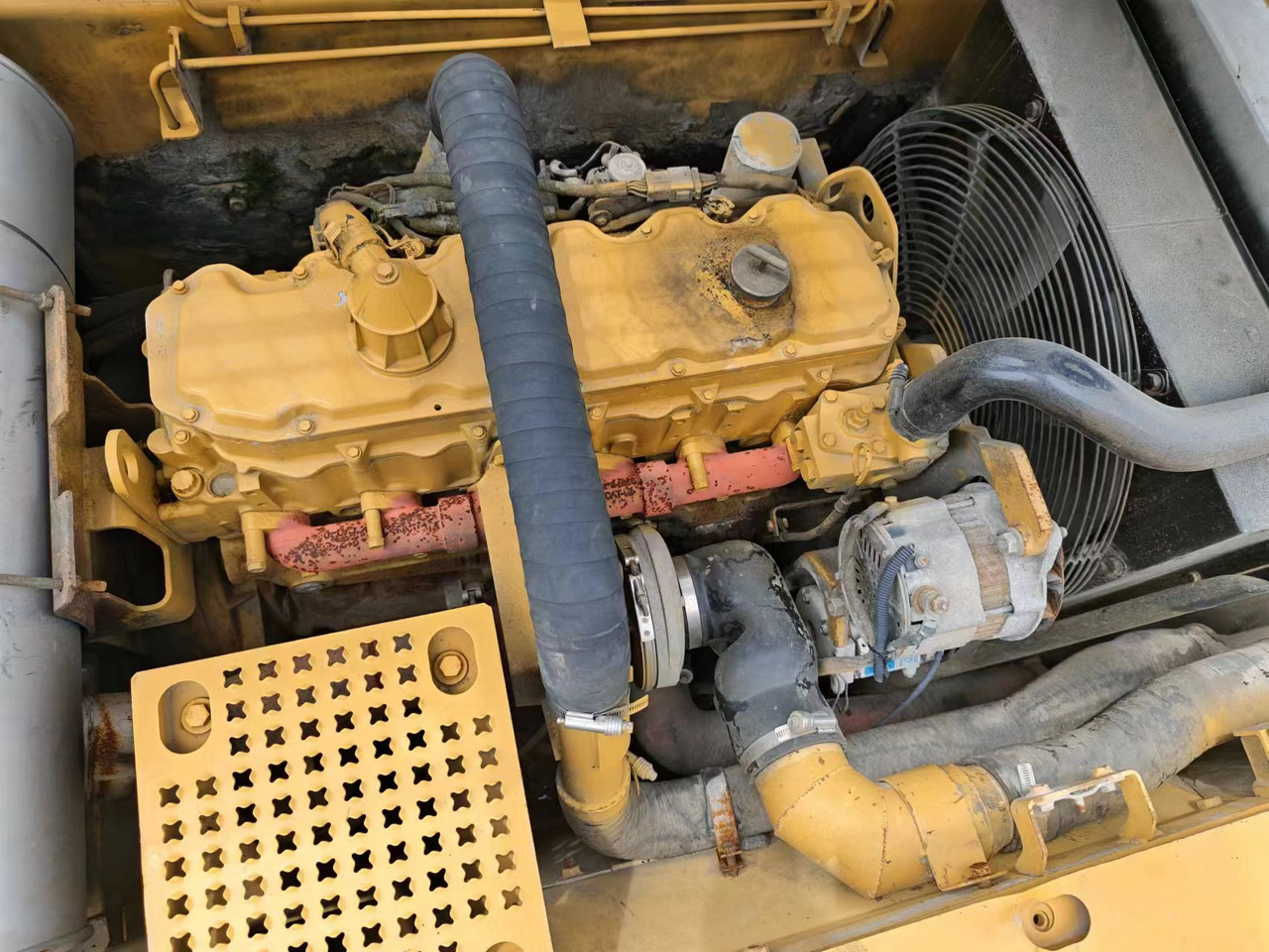 CATERPILLAR 325C - Koparka gąsienicowa: zdjęcie 4 CATERPILLAR 325C - Koparka gąsienicowa: zdjęcie 4