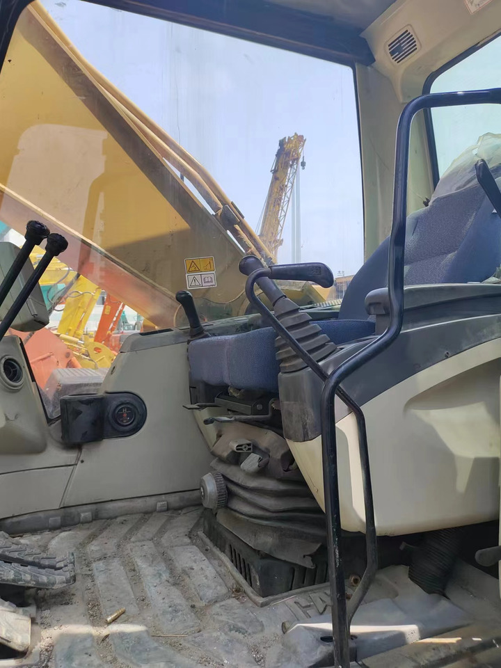 CATERPILLAR 325C - Koparka gąsienicowa: zdjęcie 5 CATERPILLAR 325C - Koparka gąsienicowa: zdjęcie 5