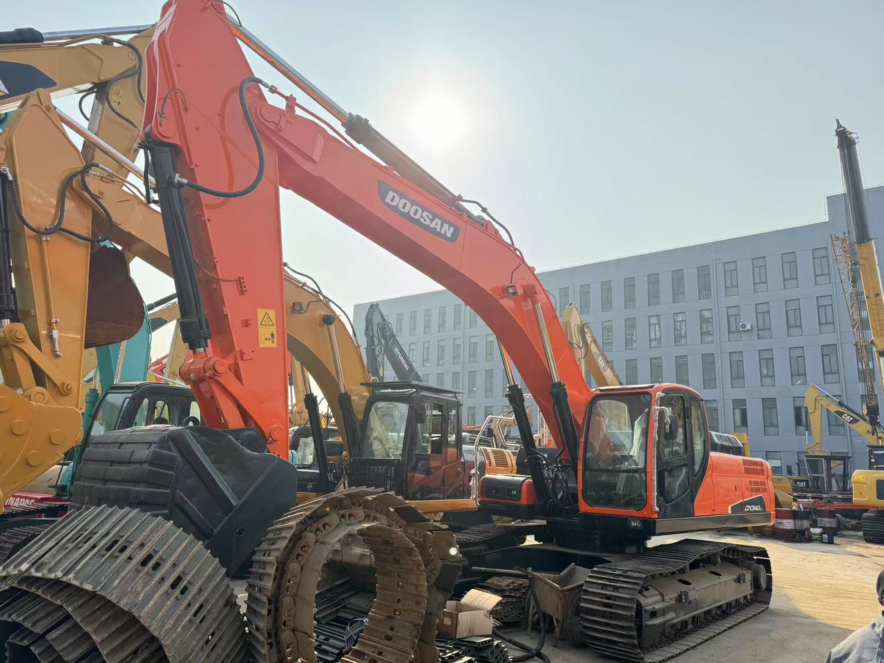 DOOSAN DX340LC - Koparka gąsienicowa: zdjęcie 2 DOOSAN DX340LC - Koparka gąsienicowa: zdjęcie 2