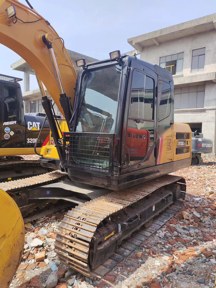 SANY SY135C - Koparka gąsienicowa: zdjęcie 3 SANY SY135C - Koparka gąsienicowa: zdjęcie 3