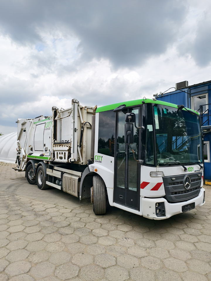 Mercedes Econic - Śmieciarka: zdjęcie 2 Mercedes Econic - Śmieciarka: zdjęcie 2