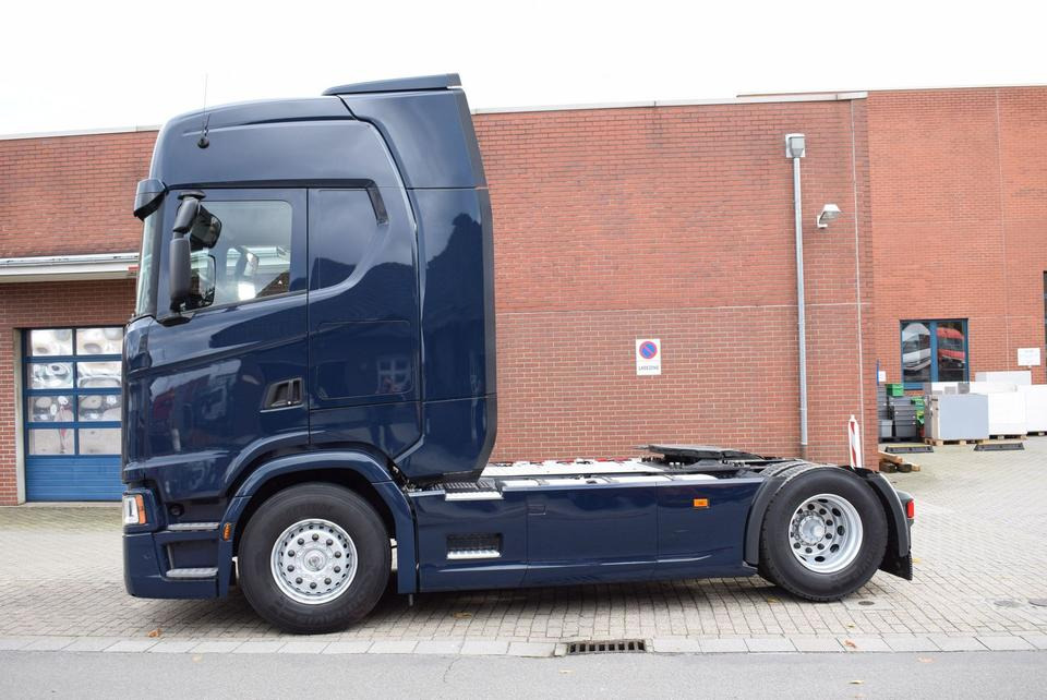 Scania S 450 Highline 2xTank LED Vollluft Retarder - Ciągnik siodłowy: zdjęcie 3 Scania S 450 Highline 2xTank LED Vollluft Retarder - Ciągnik siodłowy: zdjęcie 3