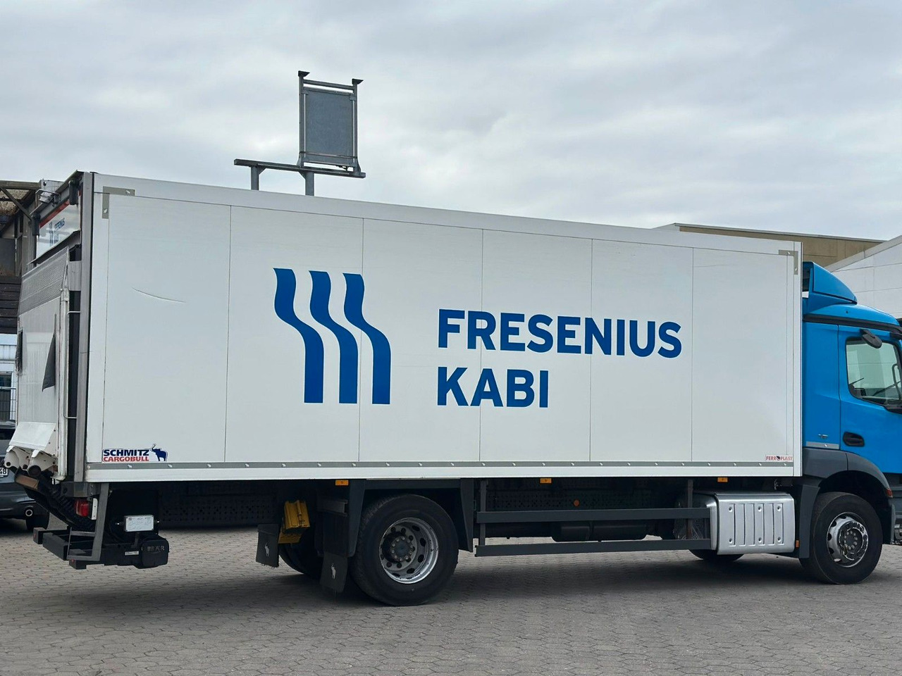 Mercedes-Benz Antos 1830+Isolierkoffer - Samochód ciężarowy furgon: zdjęcie 4 Mercedes-Benz Antos 1830+Isolierkoffer - Samochód ciężarowy furgon: zdjęcie 4