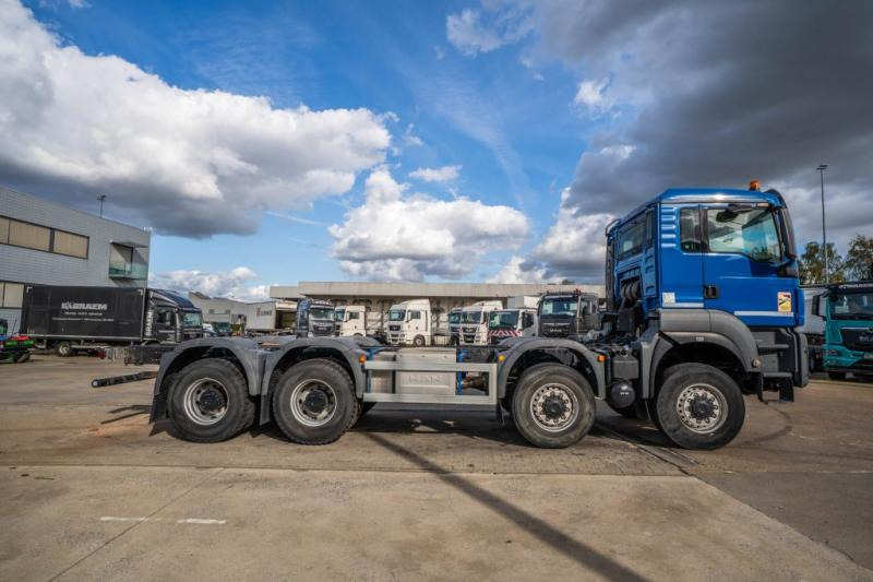 MAN TGS 35.440 BB -8X6 - Samochód ciężarowe pod zabudowę: zdjęcie 3 MAN TGS 35.440 BB -8X6 - Samochód ciężarowe pod zabudowę: zdjęcie 3