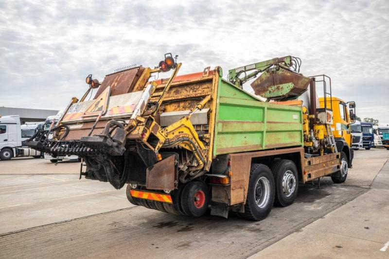 Mercedes SK 2531-6X2-PATA/BITUMEN/ASFALT/GOUDRON - Wywrotka: zdjęcie 3 Mercedes SK 2531-6X2-PATA/BITUMEN/ASFALT/GOUDRON - Wywrotka: zdjęcie 3