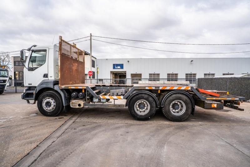 Renault KERAX 420 Renault KERAX 420: zdjęcie 6 Renault KERAX 420 Renault KERAX 420: zdjęcie 6