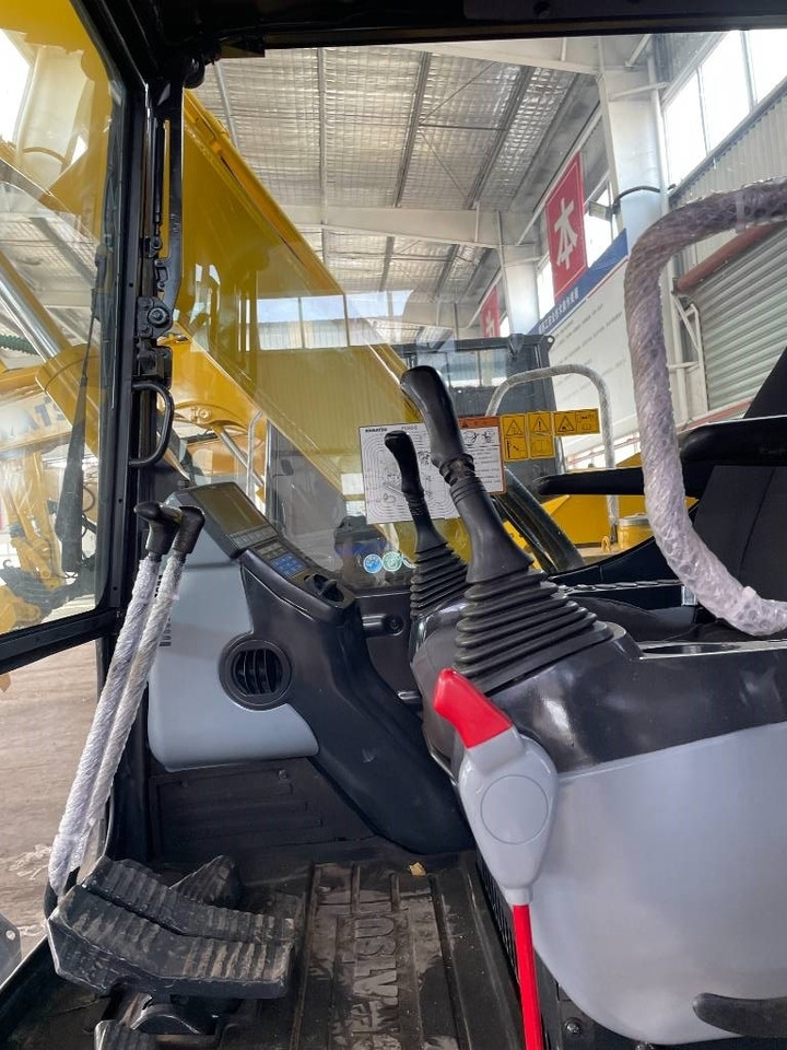 Komatsu PC 70 - Minikoparka: zdjęcie 5 Komatsu PC 70 - Minikoparka: zdjęcie 5