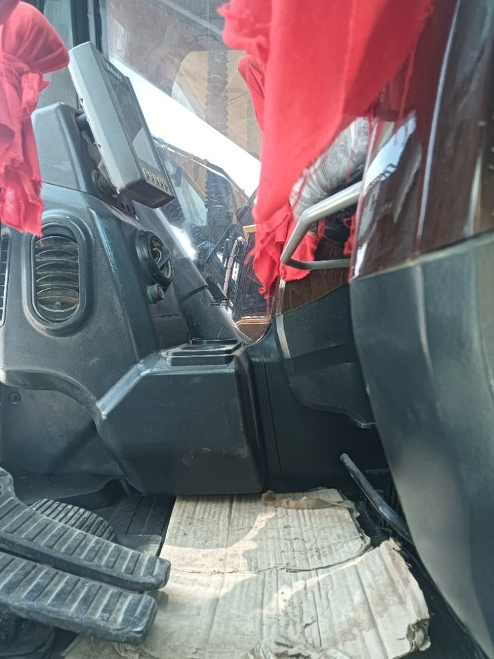 Sany 485h - Koparka gąsienicowa: zdjęcie 4 Sany 485h - Koparka gąsienicowa: zdjęcie 4