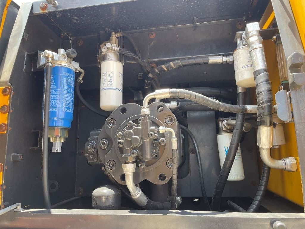 Volvo EC 290 - Koparka gąsienicowa: zdjęcie 3 Volvo EC 290 - Koparka gąsienicowa: zdjęcie 3