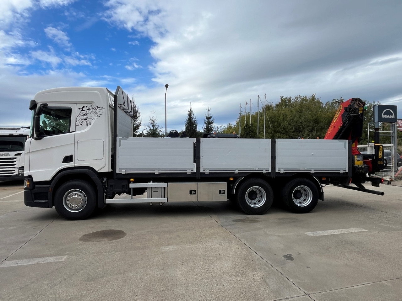 SCANIA R450, 2018, PALFINGER PK 22002 +RC - Samochód ciężarowy skrzyniowy/ Platforma, Samochod ciężarowy z HDS: zdjęcie 5 SCANIA R450, 2018, PALFINGER PK 22002 +RC - Samochód ciężarowy skrzyniowy/ Platforma, Samochod ciężarowy z HDS: zdjęcie 5