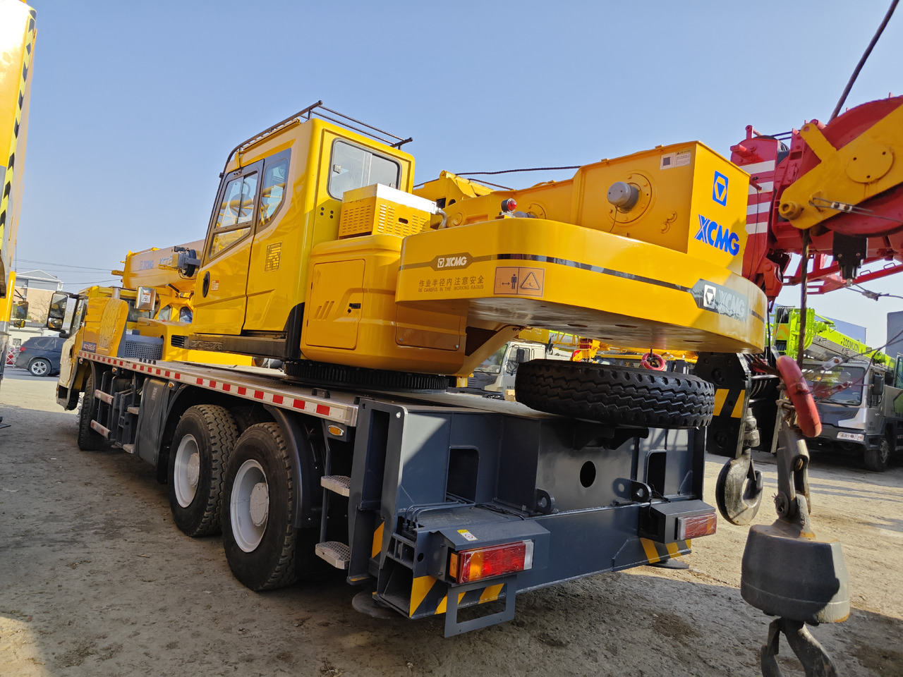 XCMG XCT25 - Dźwig samojezdny: zdjęcie 2 XCMG XCT25 - Dźwig samojezdny: zdjęcie 2