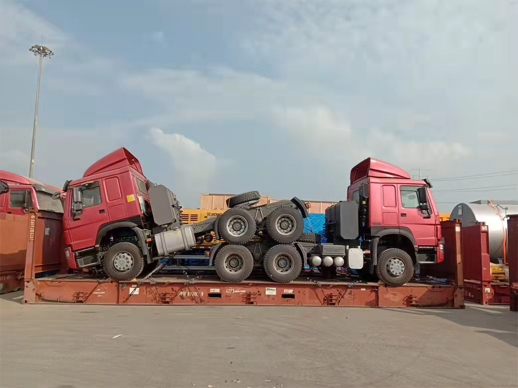 SINOTRUK ZZ4257V3247B - Ciągnik siodłowy: zdjęcie 2 SINOTRUK ZZ4257V3247B - Ciągnik siodłowy: zdjęcie 2