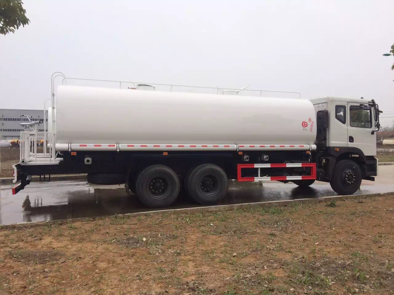 JSIE JSIE5250GSS - Samochód ciężarowy cysterna: zdjęcie 3 JSIE JSIE5250GSS - Samochód ciężarowy cysterna: zdjęcie 3