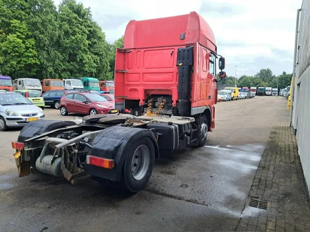 DAF XF 105 460 , Manual Gearbox , PTO , Tipper Hydraulics , Airco , Superspace Cab - Ciągnik siodłowy: zdjęcie 3 DAF XF 105 460 , Manual Gearbox , PTO , Tipper Hydraulics , Airco , Superspace Cab - Ciągnik siodłowy: zdjęcie 3