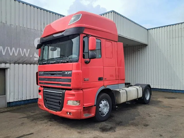 DAF XF 105 460 , Manual Gearbox , PTO , Tipper Hydraulics , Airco , Superspace Cab - Ciągnik siodłowy: zdjęcie 1 DAF XF 105 460 , Manual Gearbox , PTO , Tipper Hydraulics , Airco , Superspace Cab - Ciągnik siodłowy: zdjęcie 1