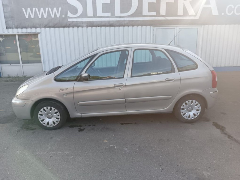 Citroën Xsara Picasso 1.8i - 16V , Airco - Samochód osobowy: zdjęcie 2 Citroën Xsara Picasso 1.8i - 16V , Airco - Samochód osobowy: zdjęcie 2