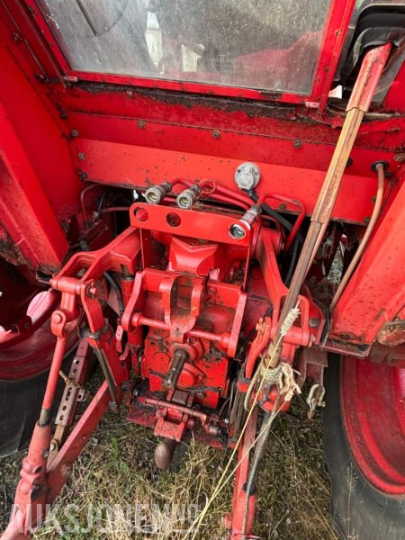 1981 Volvo BM 2250 Traktor – 1981 modell - Ciągnik rolniczy: zdjęcie 4 1981 Volvo BM 2250 Traktor – 1981 modell - Ciągnik rolniczy: zdjęcie 4