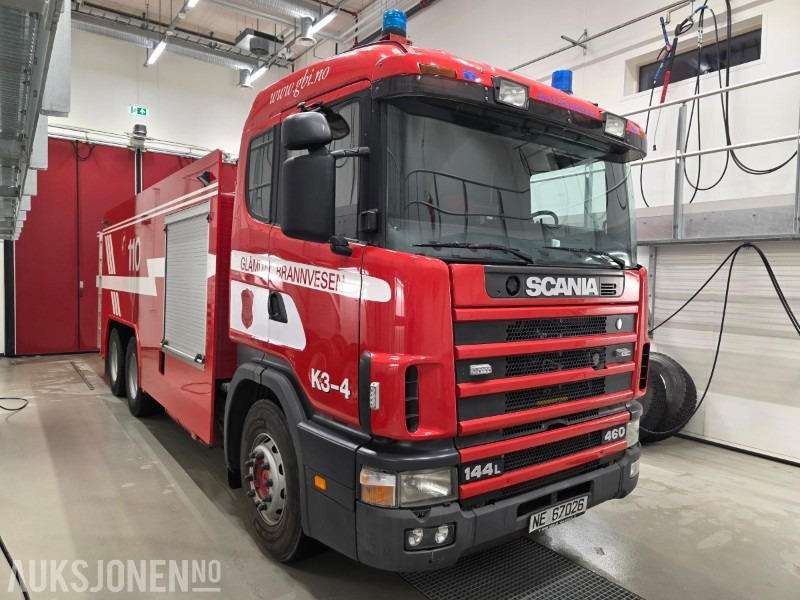 1996 Scania R144 brannbil - Samochód pożarniczy: zdjęcie 2 1996 Scania R144 brannbil - Samochód pożarniczy: zdjęcie 2