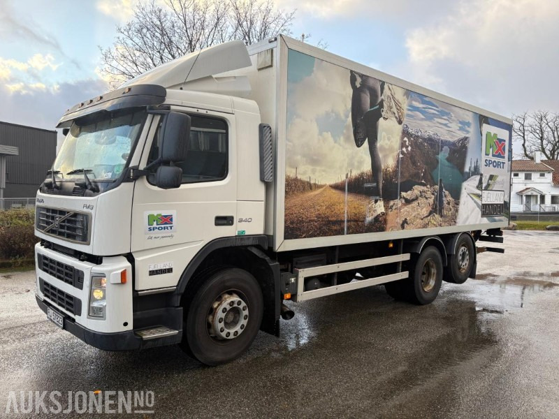2006 Volvo FM 340 6x2 skapbil m/ løftelem - Samochód ciężarowy furgon: zdjęcie 2 2006 Volvo FM 340 6x2 skapbil m/ løftelem - Samochód ciężarowy furgon: zdjęcie 2