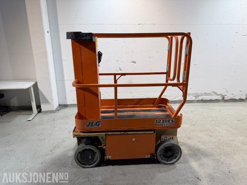 2011 JLG 1230ES Elektrisk mastelift med 5,6 m arbeidshøyde - Podnośnik koszowy: zdjęcie 2 2011 JLG 1230ES Elektrisk mastelift med 5,6 m arbeidshøyde - Podnośnik koszowy: zdjęcie 2