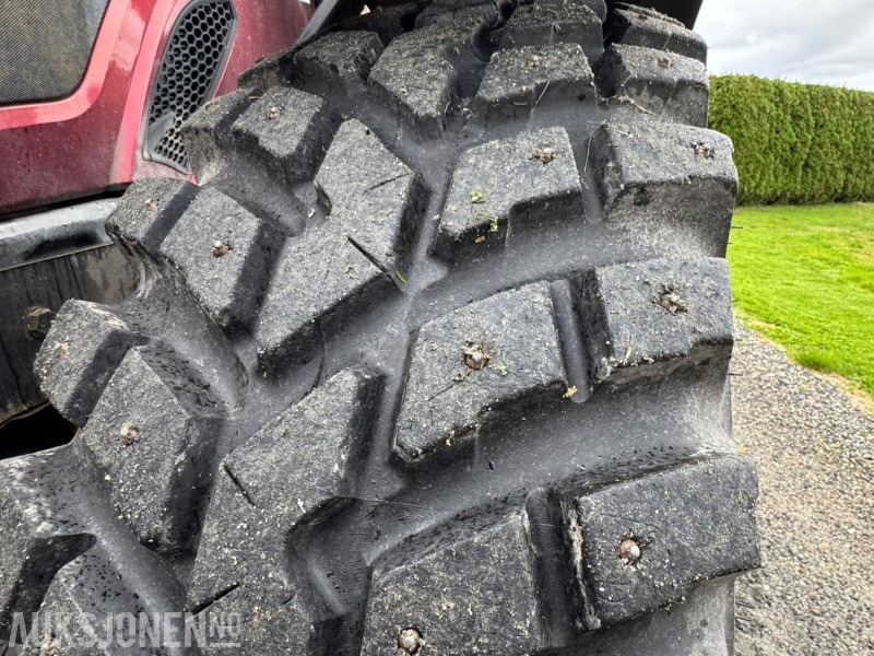 Ciągnik rolniczy 2016 Valtra T174E med Schmidt Tellefsdal U-LS 43.6 plog (2022), Valtra 76 frontlaster og betong lodd: zdjęcie 10