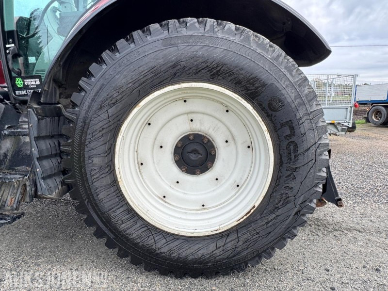 Ciągnik rolniczy 2016 Valtra T174E med Schmidt Tellefsdal U-LS 43.6 plog (2022), Valtra 76 frontlaster og betong lodd: zdjęcie 11